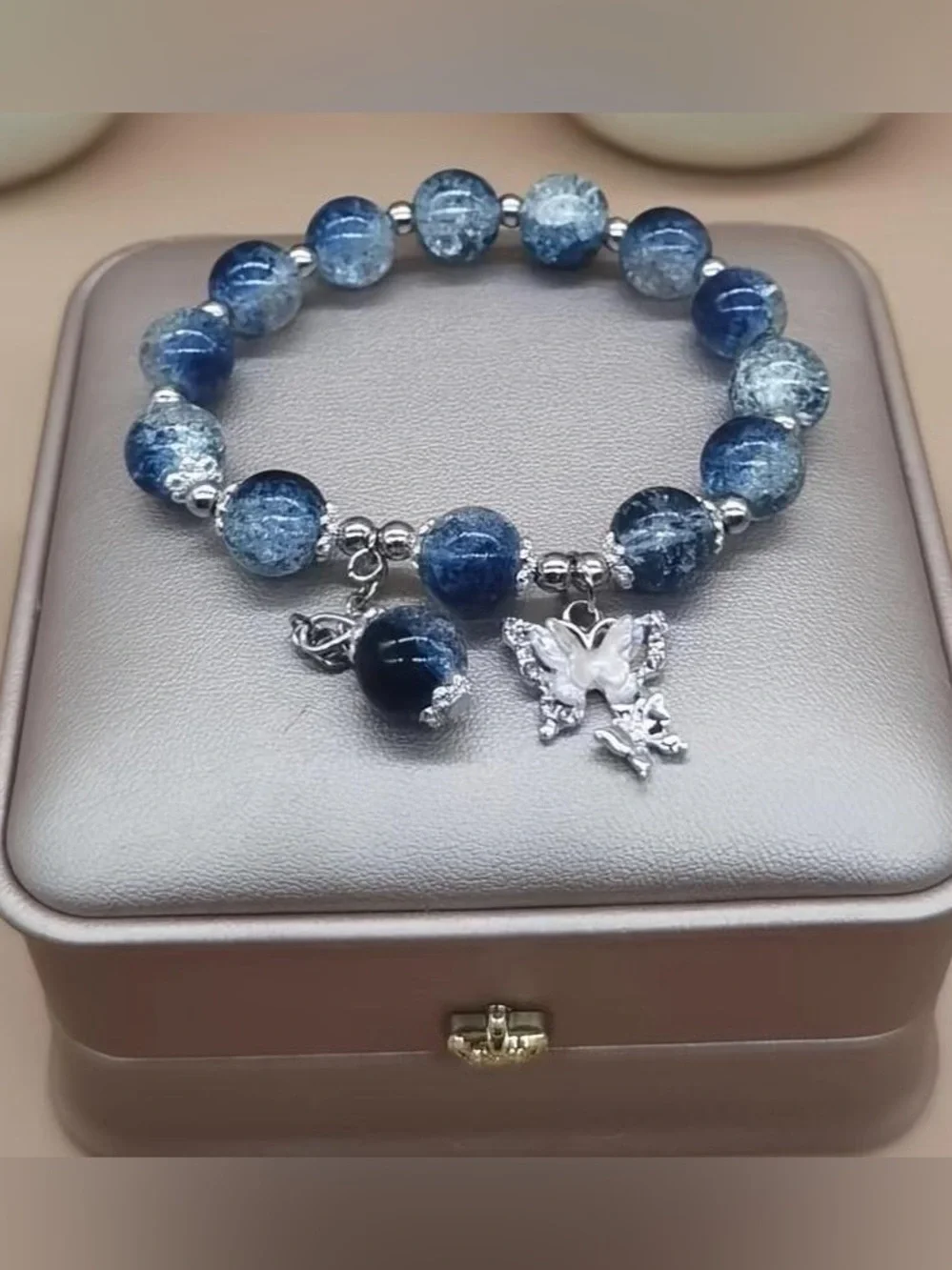🆕New Blue Sparkle Beaded Bracelet with Butterfly Charm